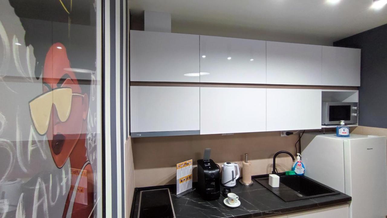 House Of Mac Apartments Ni Εξωτερικό φωτογραφία