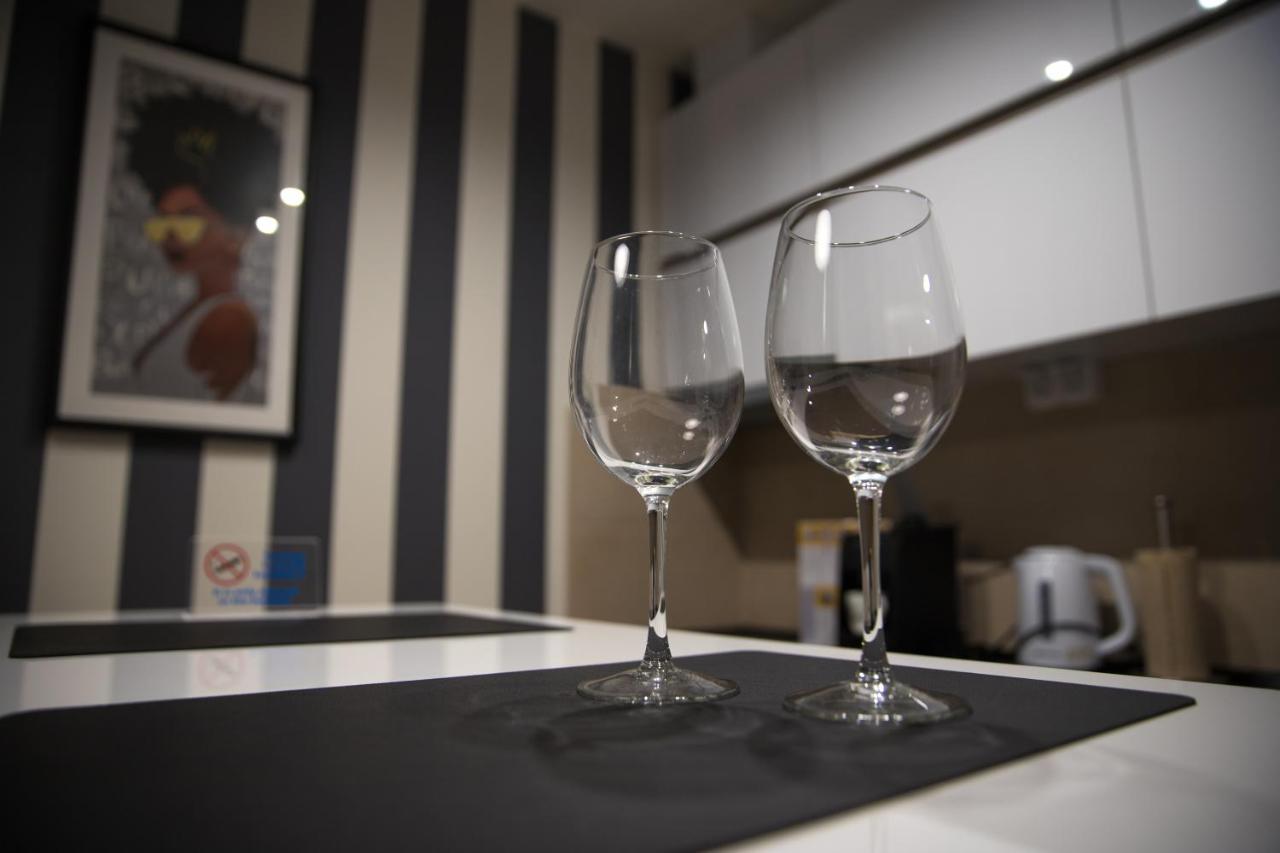 House Of Mac Apartments Ni Εξωτερικό φωτογραφία