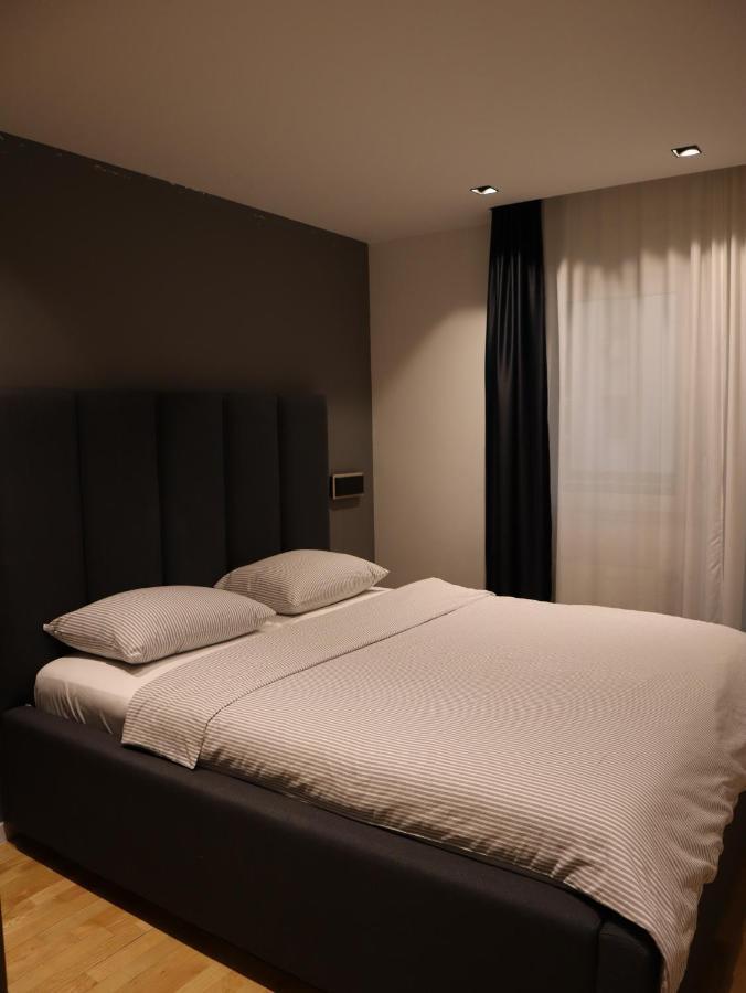 House Of Mac Apartments Ni Εξωτερικό φωτογραφία